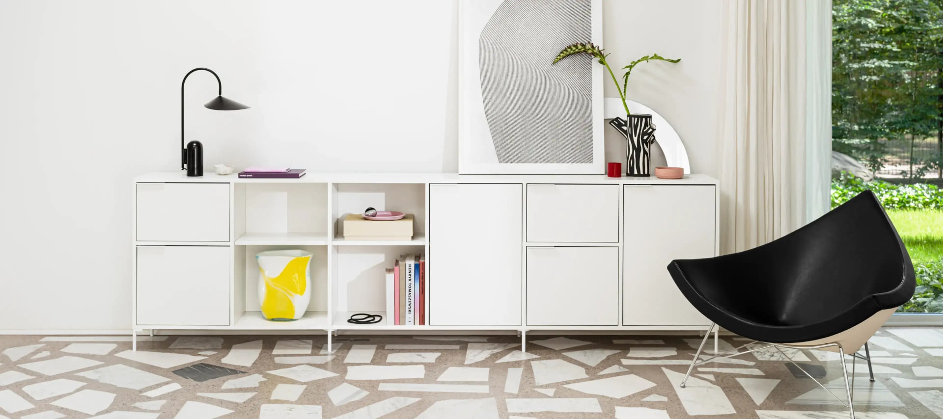 t02/white Sideboard